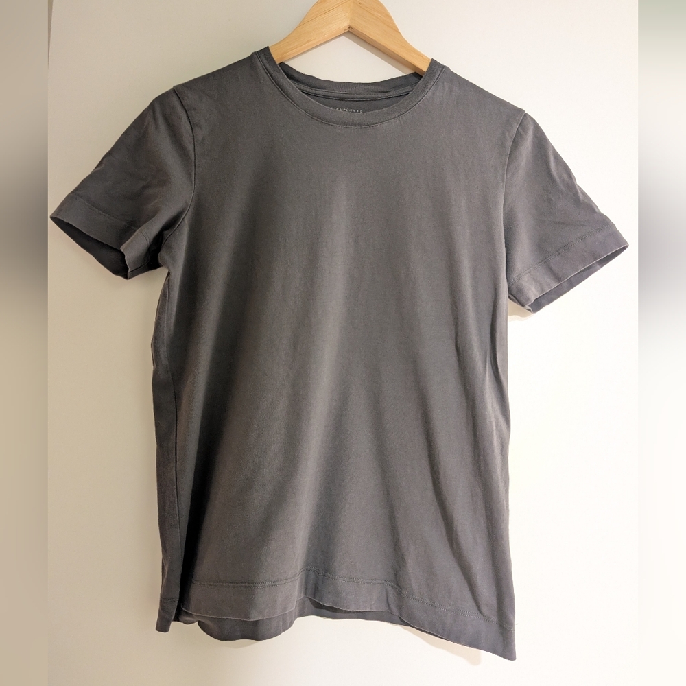 *4 For 20* Simons Contemporaine Dark Grey T-shirt